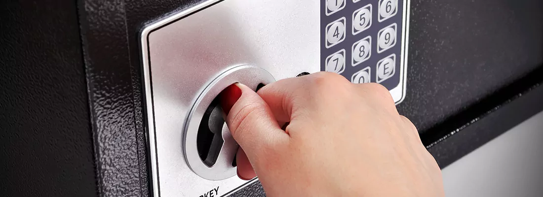 Safe Replacement in Myrtle Grove, FL